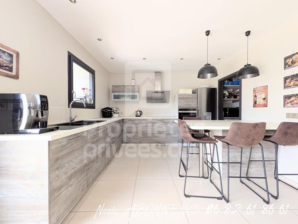 Vente Maison Maison Le Gua 8 pièce(s) 270 m2 Le gua