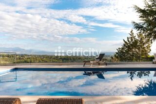  Villa � vendre 11 pi�ces 402 m�