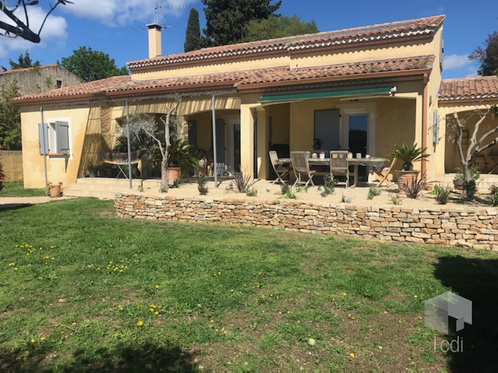 Vente Villa Nimes, Villa tout confort 165m2 avec piscine, 2 garages et a Redessan