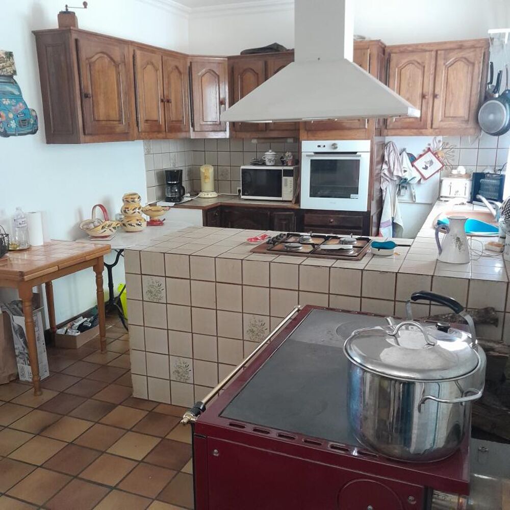 Maison à vendre 6 pièces AIGRE (16)