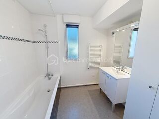  Appartement à vendre 4 pièces 64 m²