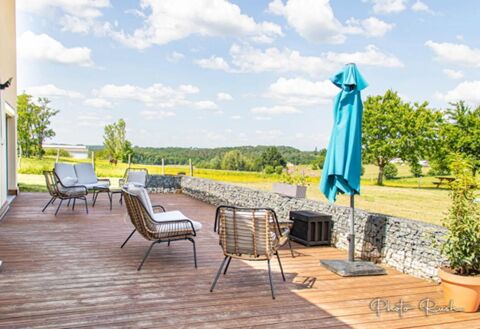   Villa contemporaine 6 pi�ces � Saint-M�ard-de-Gur�on Appartement - 4 pi�ce(s) - 332 m�