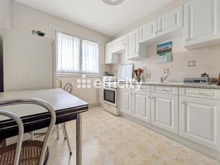  Appartement � vendre 3 pi�ces 84 m�