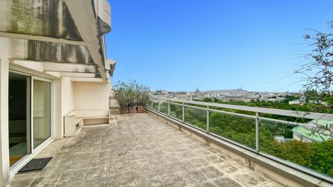 Avenue Franklin D Roosevelt avec une magnifique vue dégagée sur le Grand Palais 5296 75008 Paris