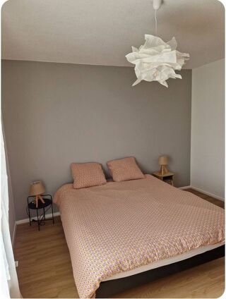  Appartement à louer 2 pièces 54 m²