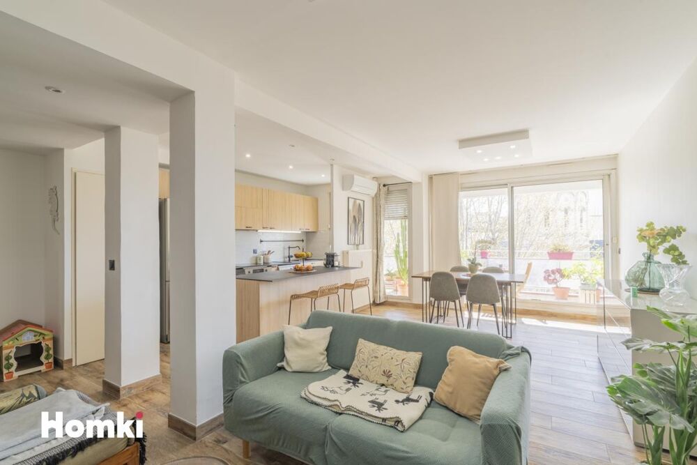 Vente Appartement T3 de 83 m² ST GINIEZ Marseille 8