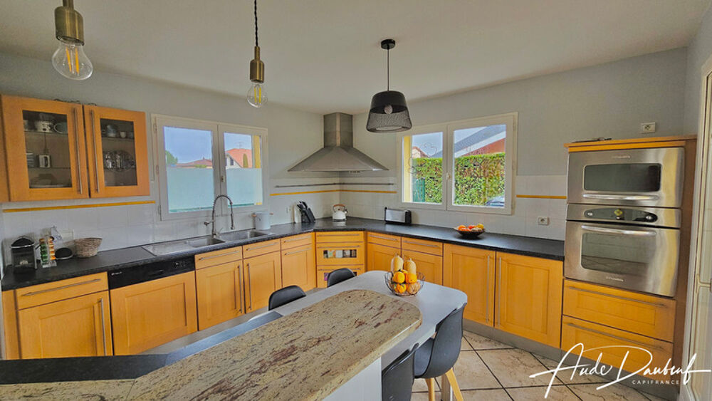 � vendre  Maison Saint-Julien-en-Genevois (74160)