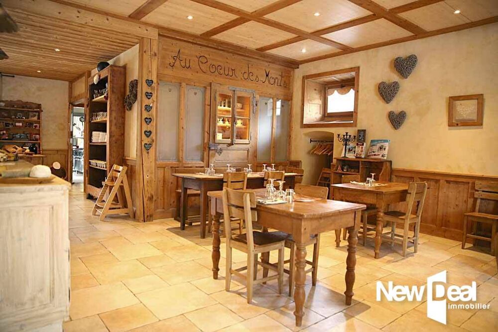 Vente Maison ENTREMONT - MAISON DE PAYS -12 Pièces - 8 Chambres  en GÎTE - AUBERGE - CHAMBRES D'HÔTES - 532 m² surface habitable loi carrez - Entremont