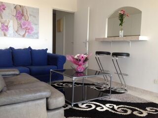  Appartement à louer 2 pièces 52 m²