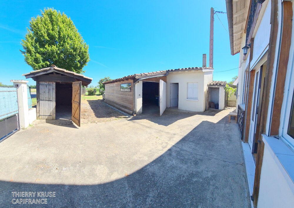 Saint Porquier, maison composé de deux logements (loués), cinq chambres, 252 m², jardin, garages, atelier, entièrement rénové