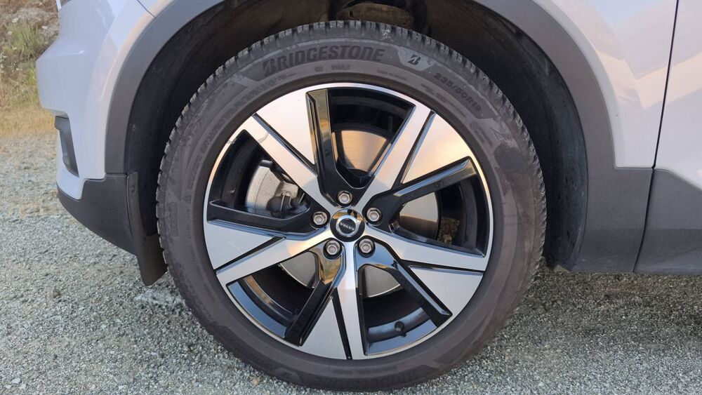 XC40 1.5 T5 TWE 262 Recharge DCT 7 R-Design 2021 occasion 20250 Corte