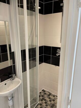  Appartement à louer 1 pièce 16 m²