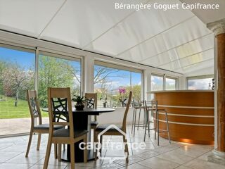  Maison à vendre 8 pièces 237 m²