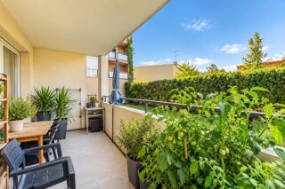 Vente Appartement Appartement T3, piscine et double parking - VILLEFRANCHE SUR SAONE (69) Villefranche sur saone