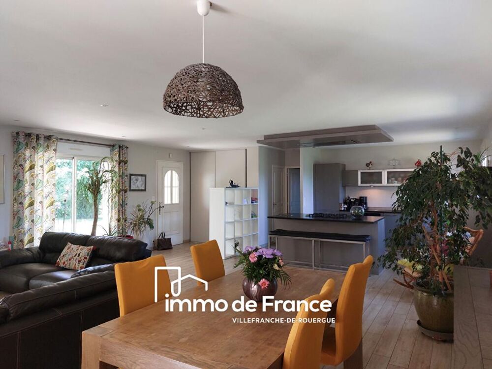 Vente Maison Maison T5/6 , 212m² habitables sous sol avec garage, terrain et piscine Vaureilles