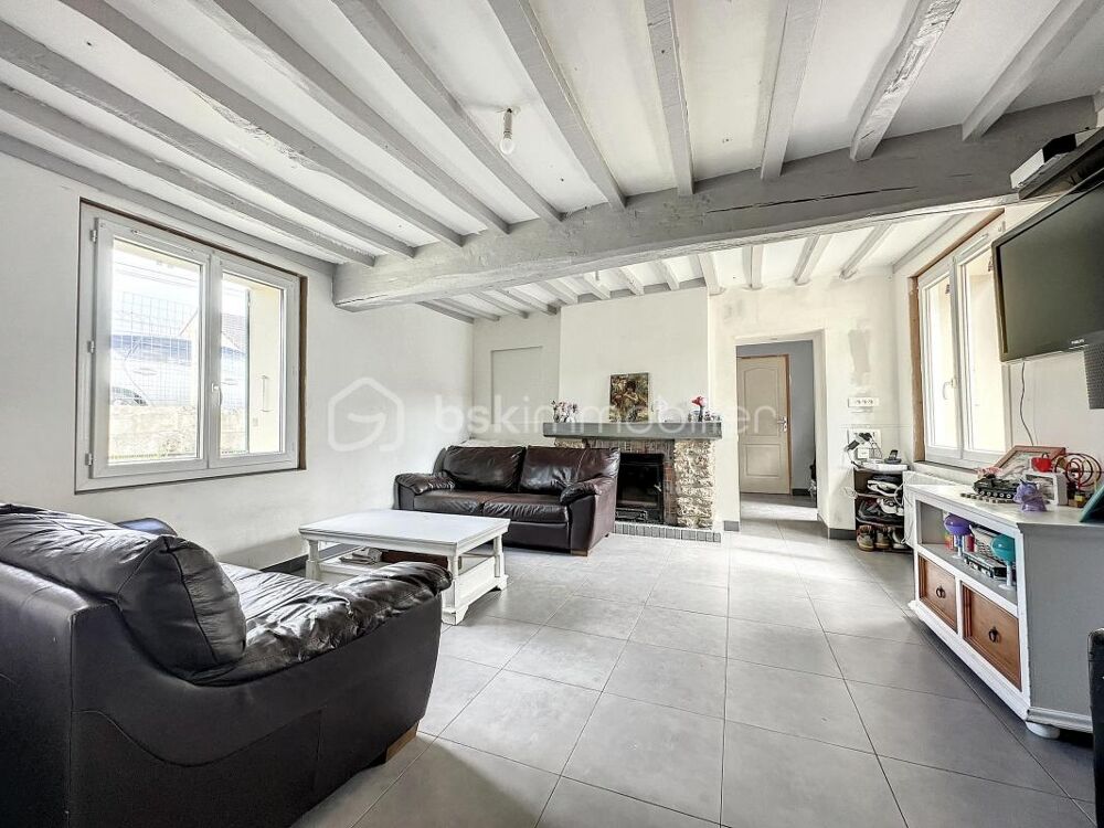 MAISON A FORT POTENTIEL D AGRANDISSEMENT