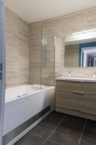  Appartement � vendre 5 pi�ces 100 m�