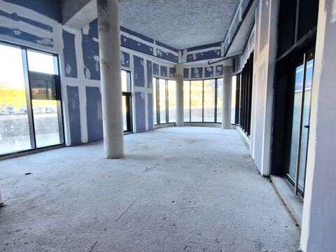 A louer, Local commercial, 100 m&sup2;, St Isidore, Plaine du Var, Nice 06200, Alpes-Maritimes 3025 06200 Nice