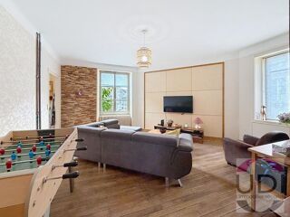  Maison à vendre 6 pièces 218 m²