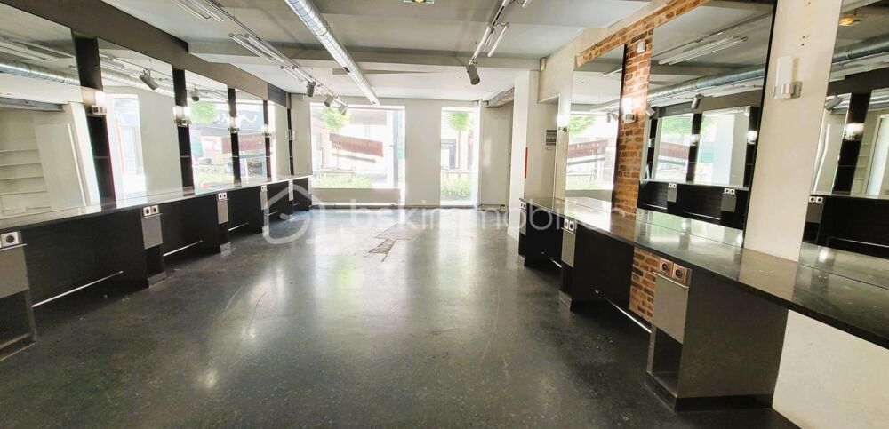 Vente Immeuble Immeuble à usage mixte : Local commercial libre & Duplex d'habitation vendu loué Chartres