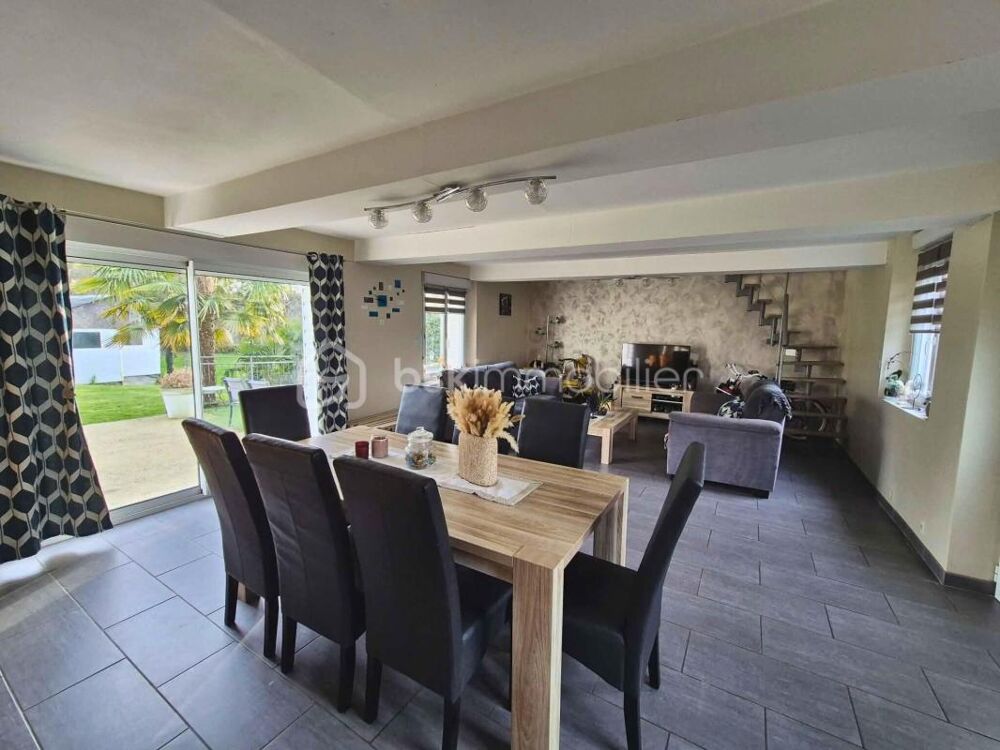Vente Maison Longère rénovée clé en main – 170 m² – 4 100 m² de terrain – Citerne – Idéale grande famille / gîte / maison d'hôtes – 235 000 € Citerne