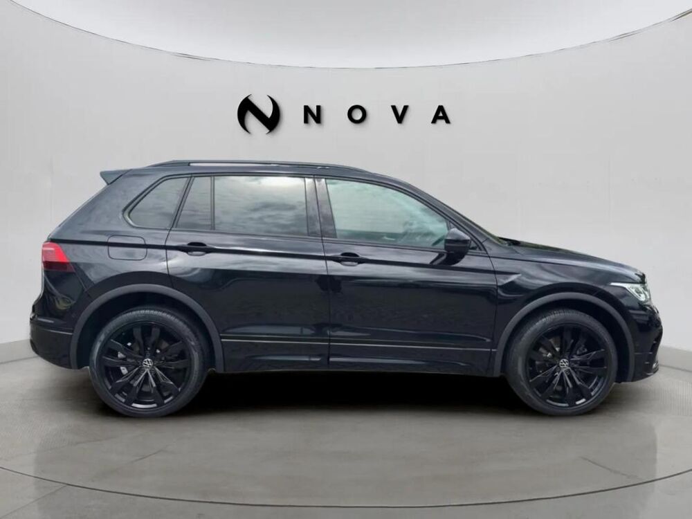 Tiguan eHybrid • 245ch R-Line Black Style 2021 occasion 33600 Pessac