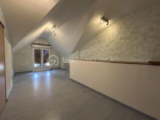  Maison � vendre 10 pi�ces 220 m�