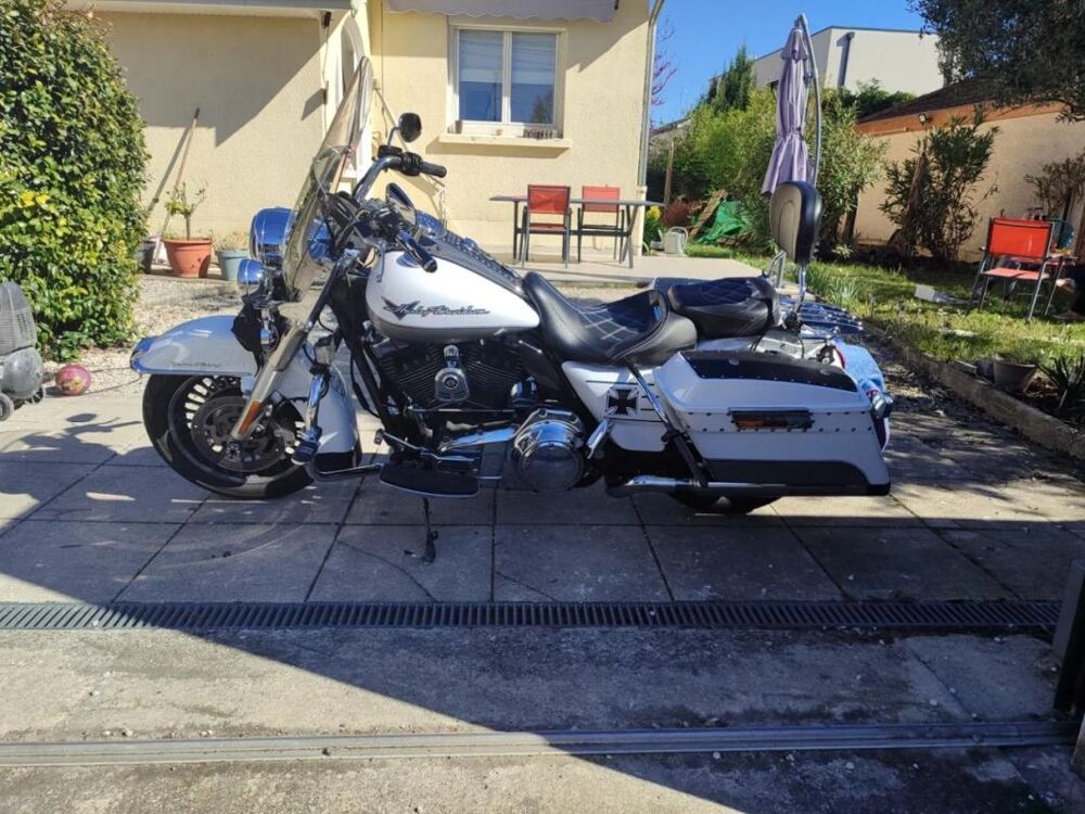  2009 occasion 38300 Bourgoin Jallieu