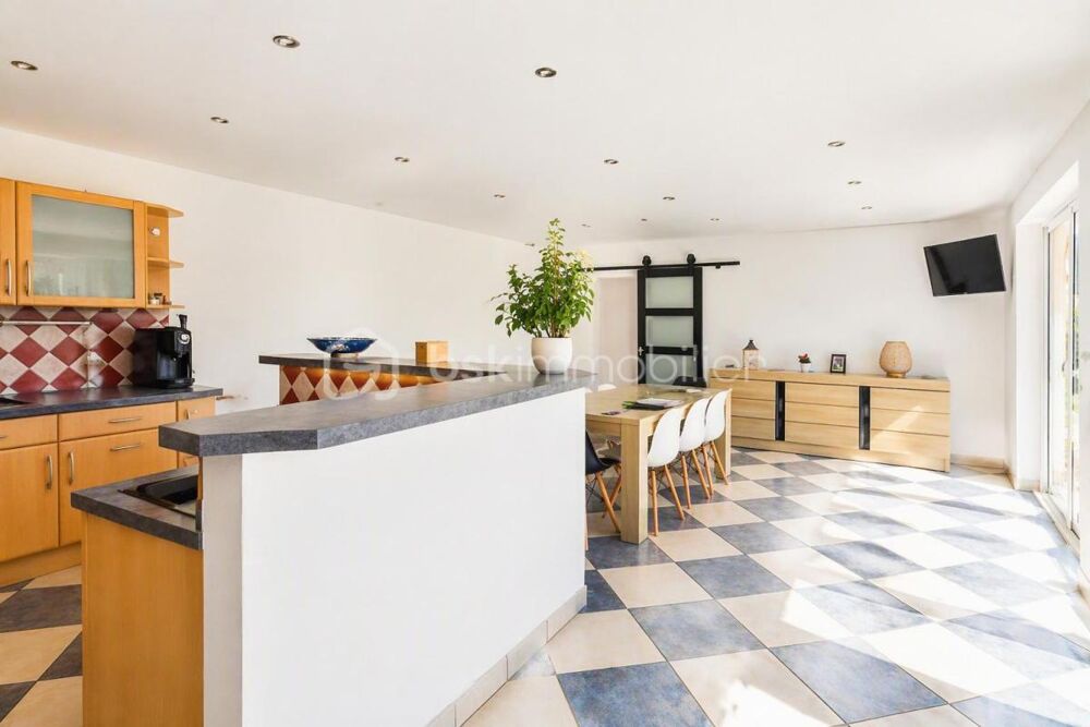 Vente Maison Grande maison individuelle de 237 m² – 5 chambres – 2 salles de bain - Pévèle Cobrieux