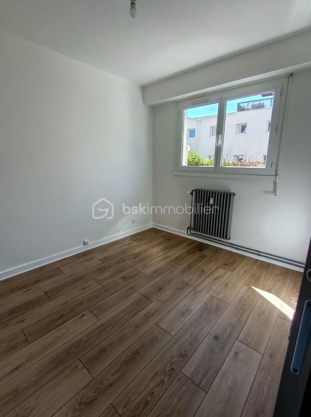 Vente Appartement Charmant T2 en rez-de-jardin avec terrasse – Résidence fermée proche de toutes commodités Bassens