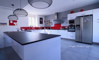  Maison � vendre 13 pi�ces 250 m�