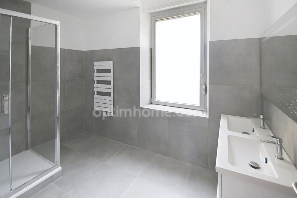 Vente Appartement APPARTEMENT DE 97.6M2 AVEC 3 CHAMBRES, 2 SALLES DE BAIN, PARKING, BALCON, CAVE Lexy