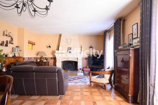 Maison à vendre 7 pièces 238 m²