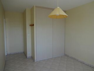  Appartement à louer 3 pièces 66 m²