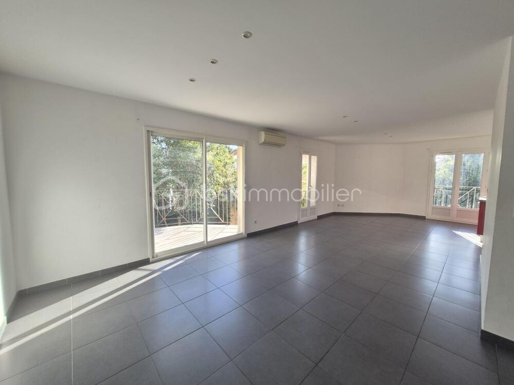 TOULON PONT DE SUVE / SERINETTE : HAUT DE VILLA DE 95 M2 AVEC TERRASSES ET JARDIN