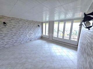  Appartement � vendre 4 pi�ces 79 m�