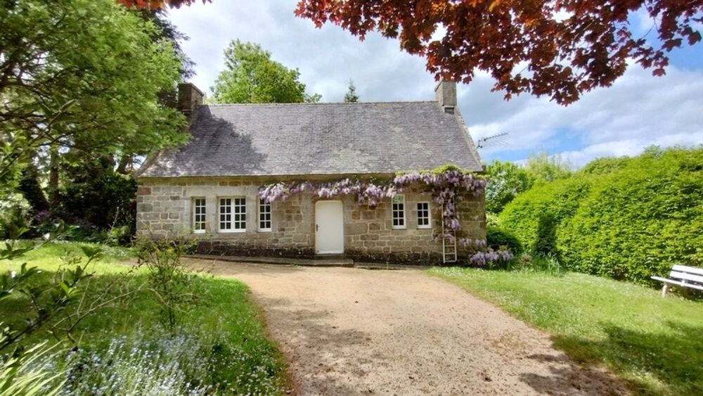 A VENDRE Locronan propriété, maison de maître et maison de garde