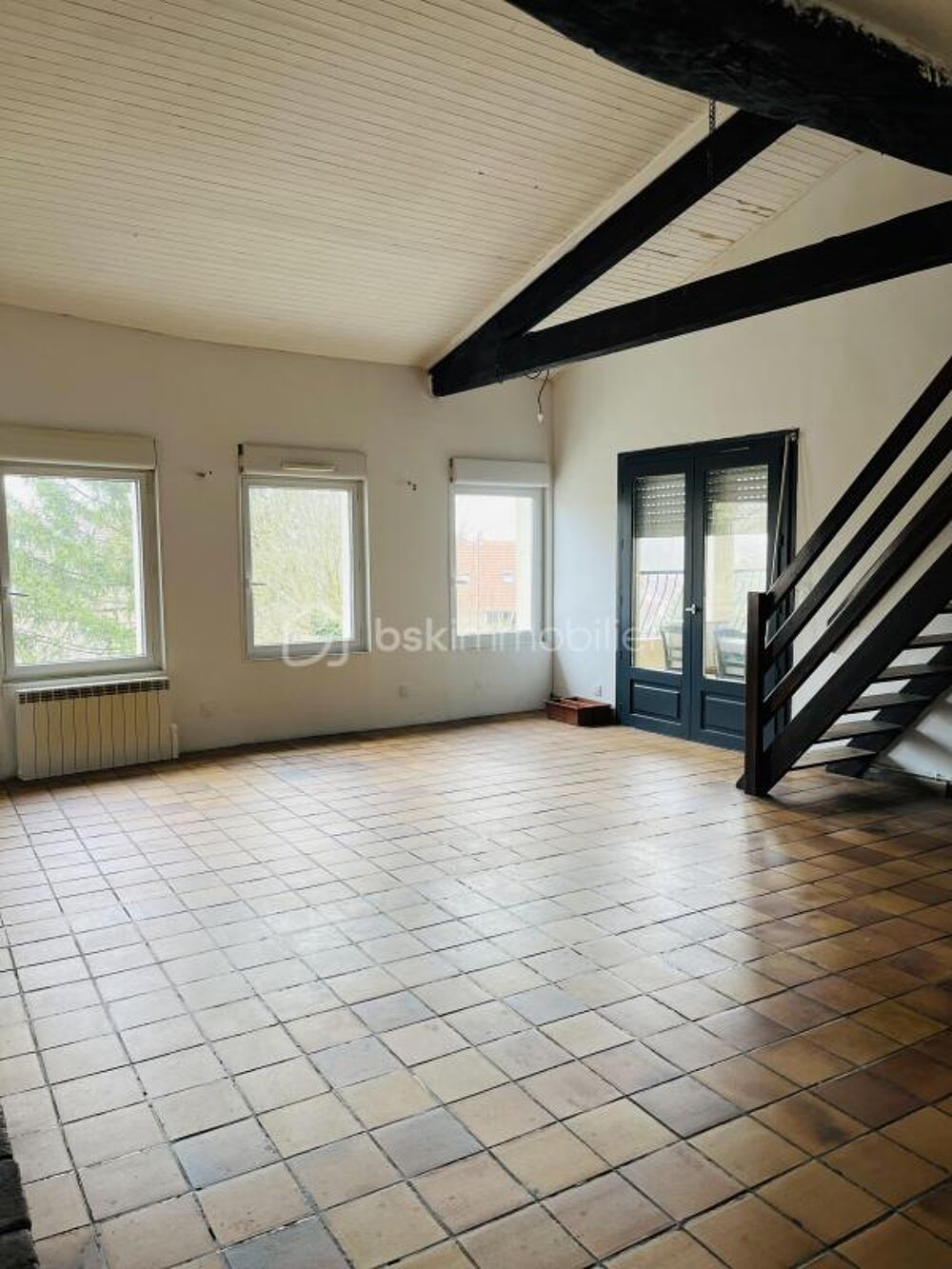 EXCLUSIVITE CENTRE-VILLE MORESTEL APPARTEMENT 5 Pièces traversant 132 m2 Terrasse + balcon