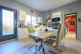  Maison � vendre 8 pi�ces 208 m�