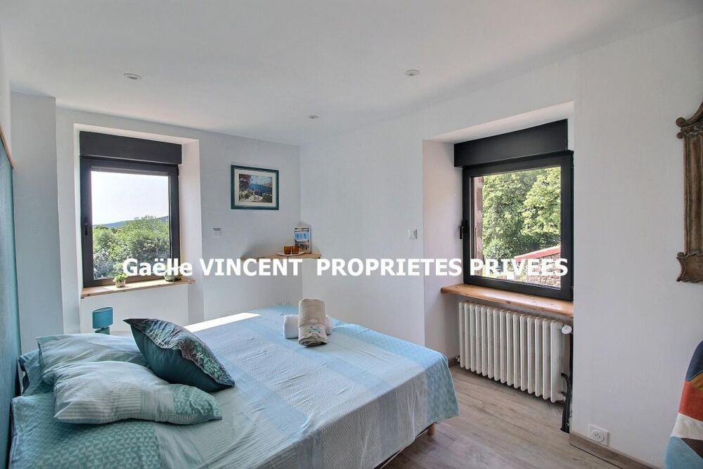 Saint Julien Molin Molette 42220 Maison pierre 151m² habitables 4 chambres sur 640m² de terrain