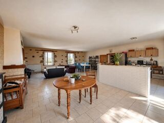  Maison à vendre 6 pièces 240 m²