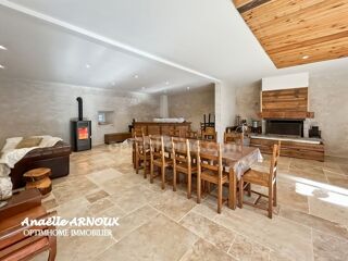  Maison � vendre 7 pi�ces 247 m�