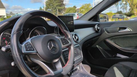 Classe GLA X156 180 122 7G-Tronic Fascination - Automatique Toit ouvran 2019 occasion 56100 Lorient
