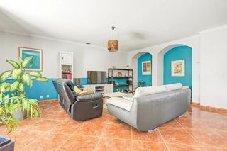  Maison � vendre 9 pi�ces 225 m�