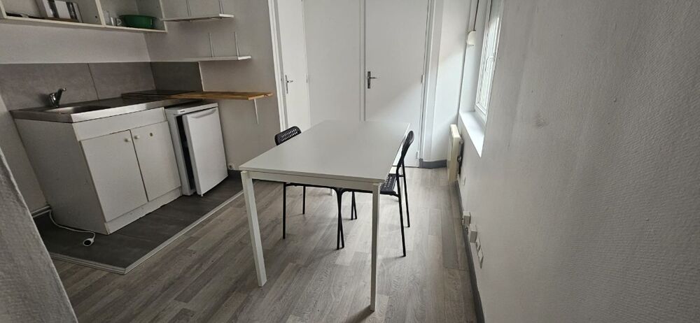 Location Appartement Studio meublé à louer à Lille Lille