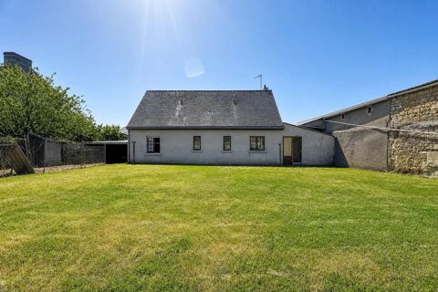   Maison de 5 pi�ces de 120 m� au Puy-Notre-Dame Maison - 5 pi�ce(s) - 120 m�