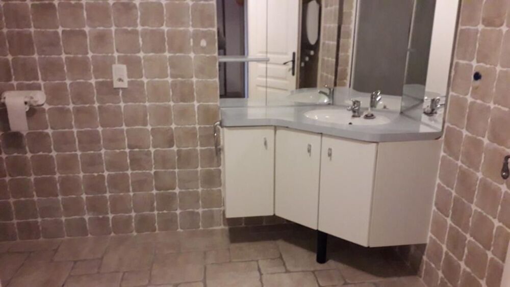 Location Maison Maison de 77m2 à louer sur Visan Visan