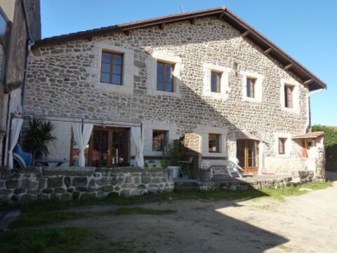   Maison Maison - 4 pi�ce(s) - 97 m�