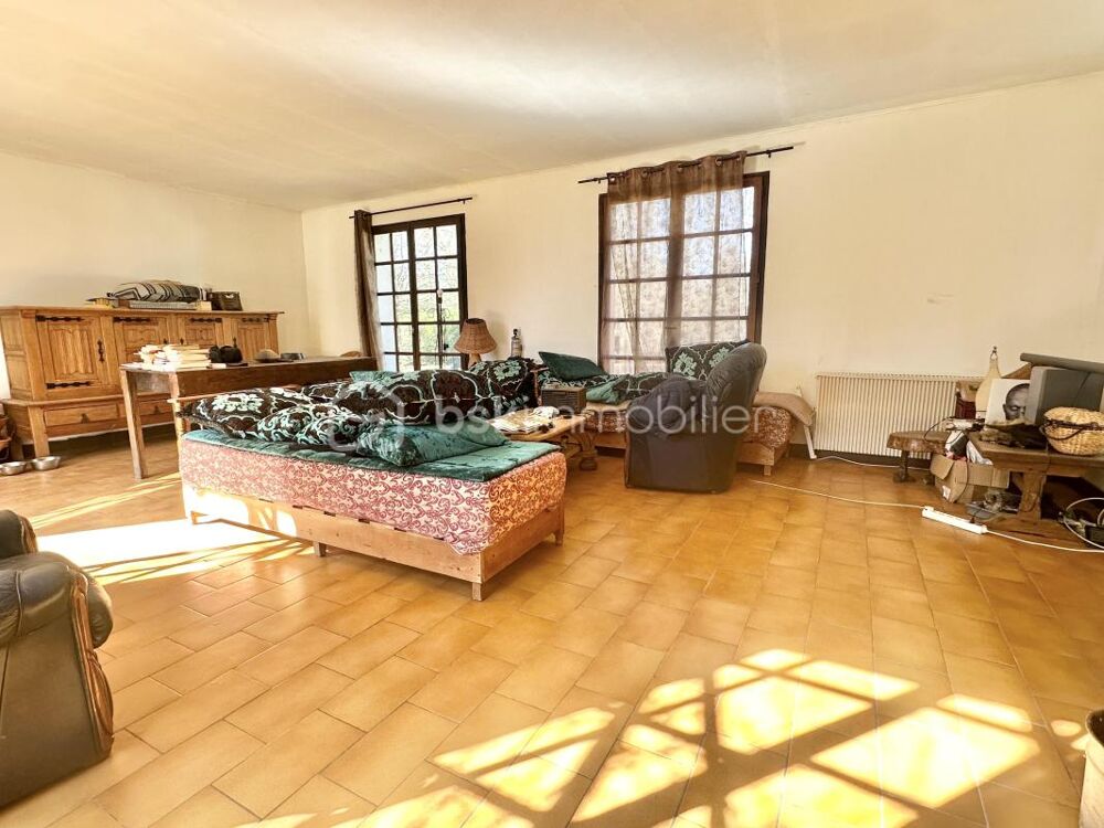 Pavillon traditionnel de charme