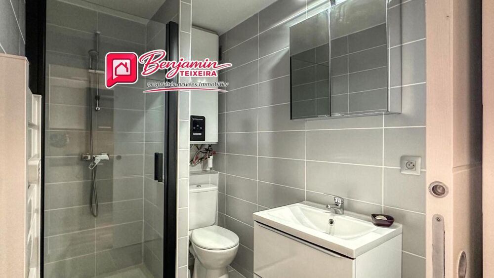 Appartement Frejus 1 pièce(s) 27 .5m2